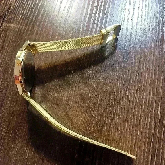 Simple rhinestone watch - Picture 6 of 6